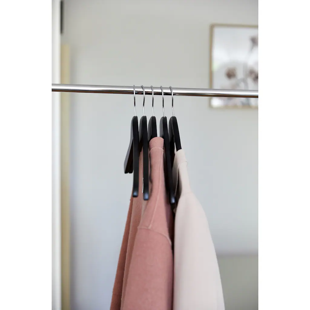 WENKO Kleiderbügel »Paris«, (Set, 5 Tlg.), Holz, Matt, Schwarz, In Schlanker Form, 44 Cm 5 WENKO Kleiderbügel »Paris«, (Set, 5 Tlg.), Holz, Matt, Schwarz, In Schlanker Form, 44 Cm – Bild 3