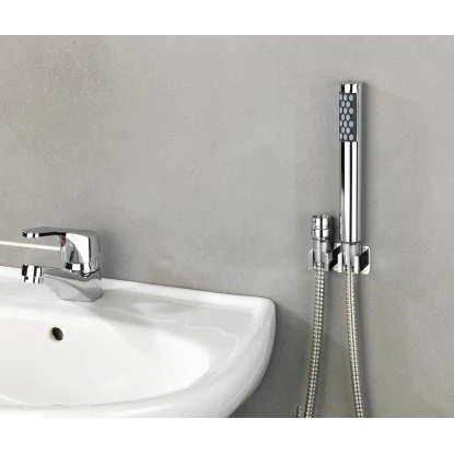 Wenko Waschbeckenbrause Mit Duo Haken Edelstahl 170 X 2.7 X 2.7 Cm Silber Glänze 7 Wenko Waschbeckenbrause Mit Duo Haken Edelstahl 170 X 2.7 X 2.7 Cm Silber Glänze – Bild 5