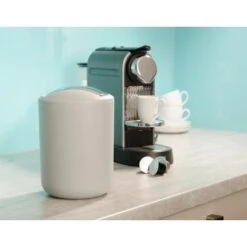 Wenko Schwingdeckeleimer Brasil Grau Größe S -Wenko 38732700 sb ambiente de 01