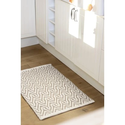 Wenko Badematte Altai Aus Recycelten PET-Flaschen 100 % Polyester 12 Wenko Badematte Altai Aus Recycelten PET-Flaschen 100 % Polyester – Bild 10